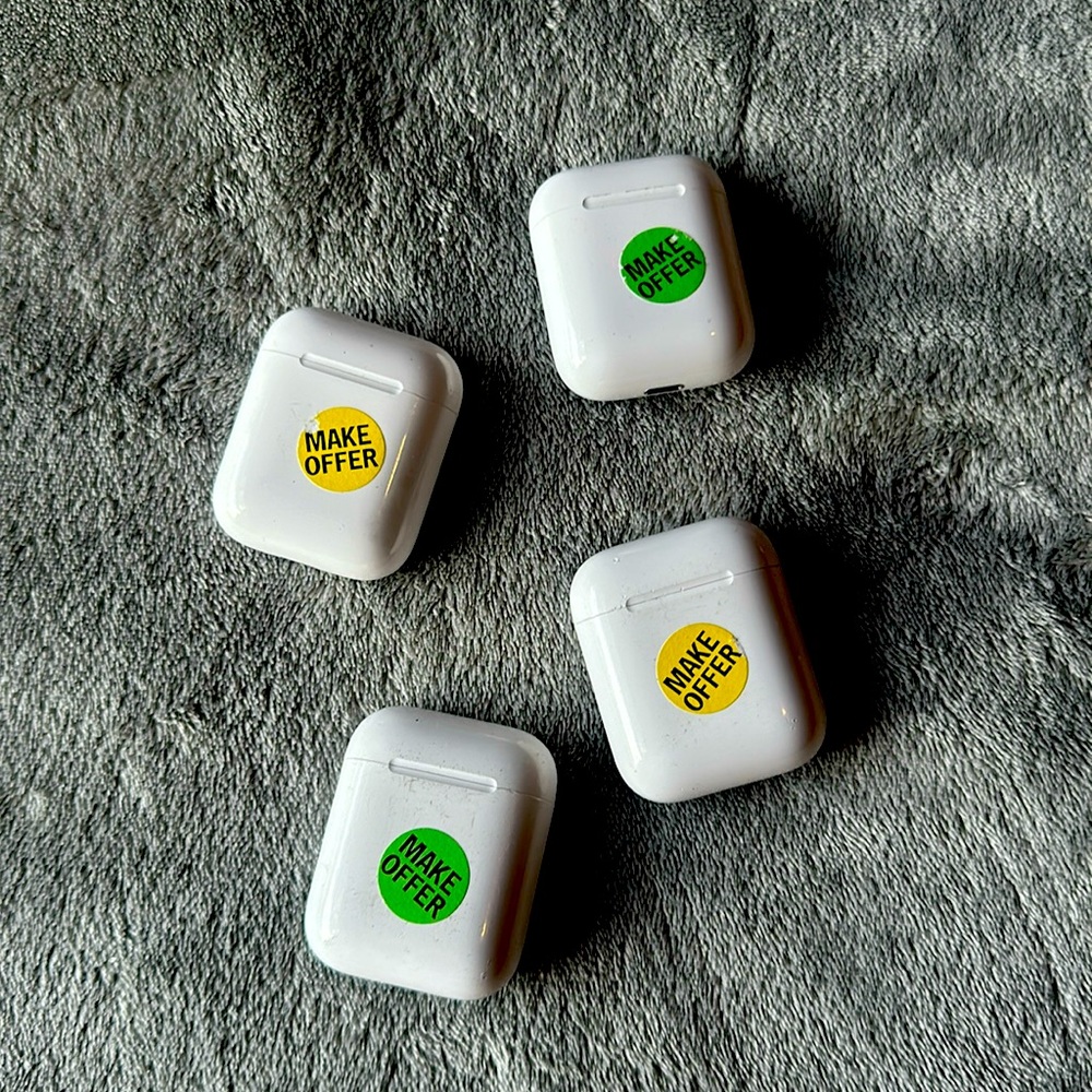 Airpod Cases (NO AIRPODS) Used and WORK